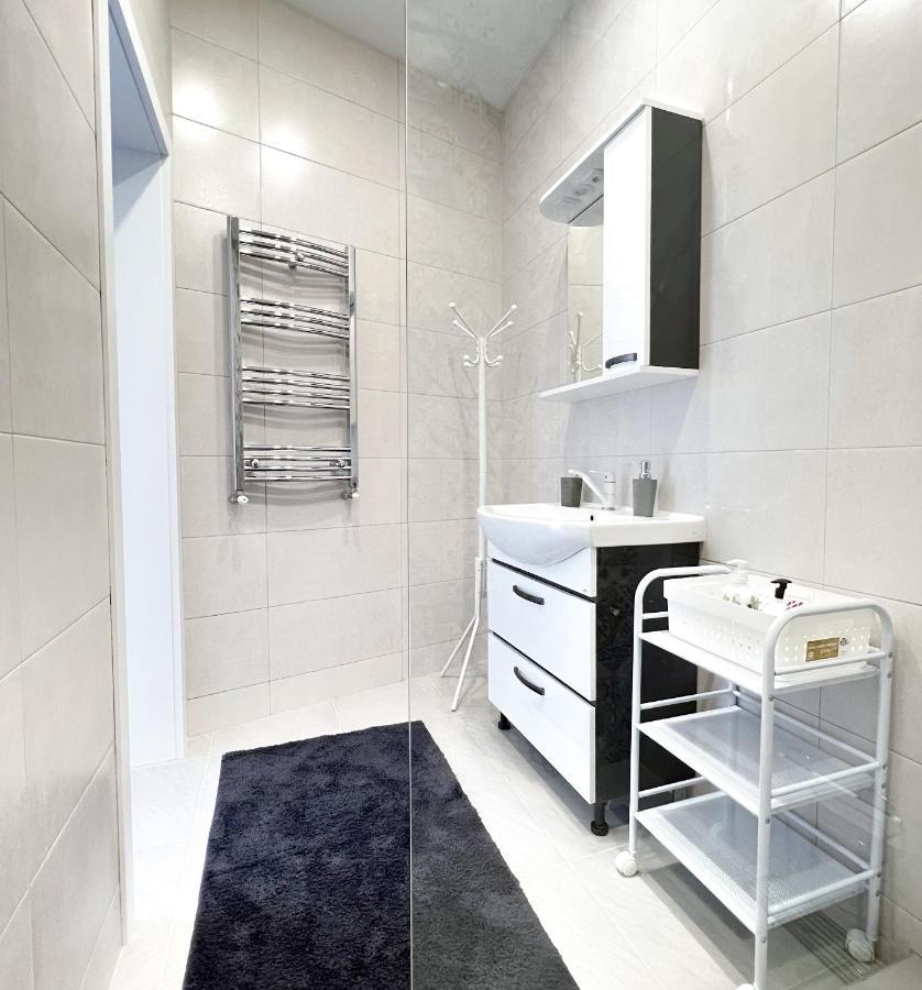 Dendrarium Park, 1Bd Apartment With Living Room Chisinau Eksteriør bilde